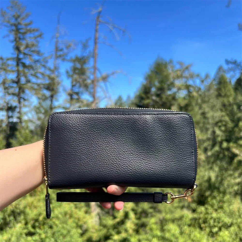 COACH Long Zip-Around Wallet Navy Blue Pebble Leather Wallet Gold Hardware